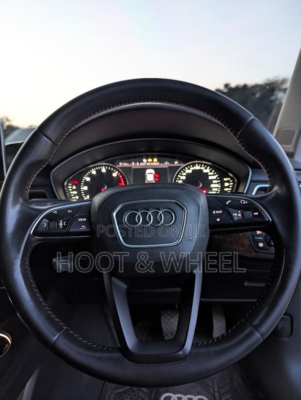 Audi A4 2.0T Premium FWD FrontTrak 2016 Black