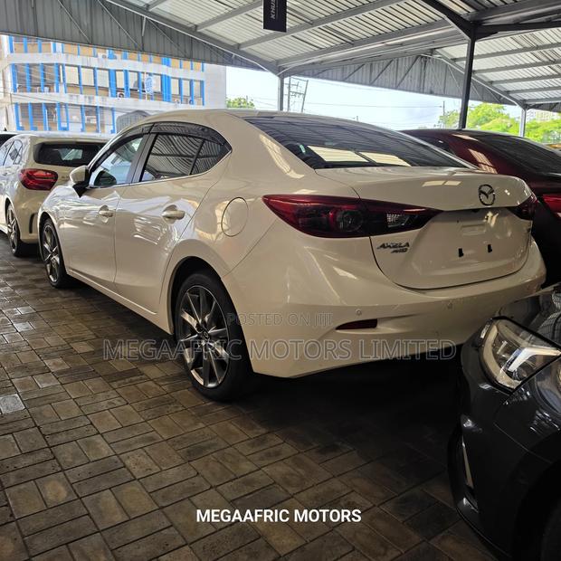 Mazda Axela 2017 White