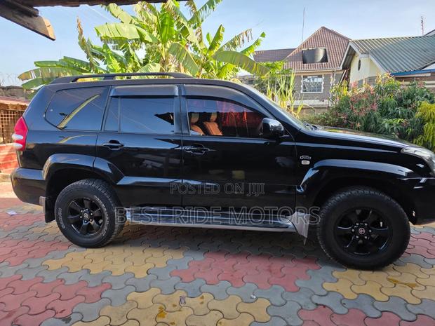 Toyota Land Cruiser Prado 3.0 D-4D 5dr 2004 Black
