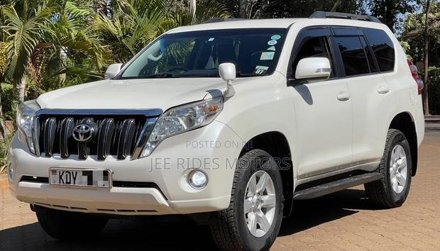 Toyota Land Cruiser Prado 2016 Off white