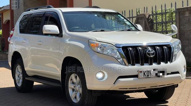 Toyota Land Cruiser Prado 2016 Off white