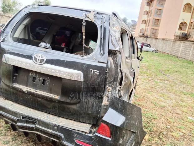 Toyota Land Cruiser Prado 2015 Black