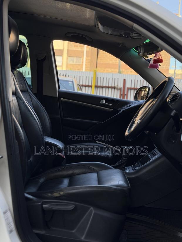Volkswagen Tiguan 2013 Gray