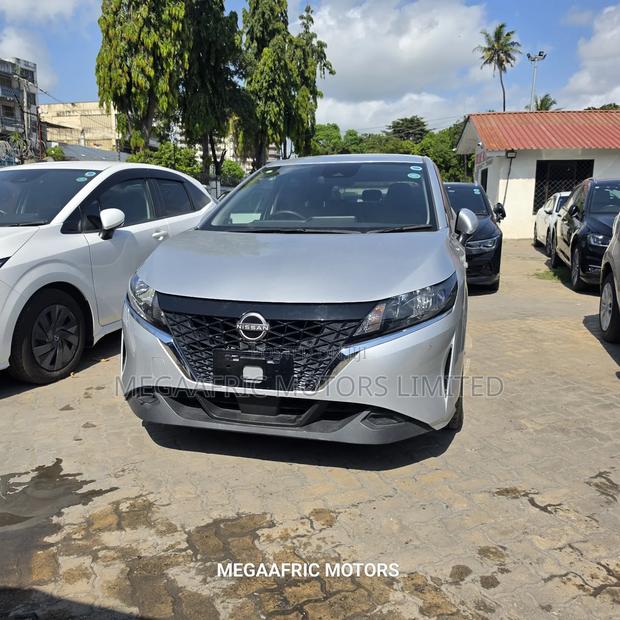 Nissan Note 1.2 Hybrid 2020 Silver