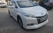 Toyota Wish 2013 Pearl for sale