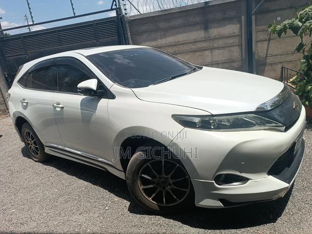 Toyota Harrier 2.0 4WD 2014 Pearl