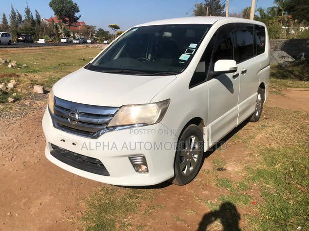 Nissan Serena 2012 White