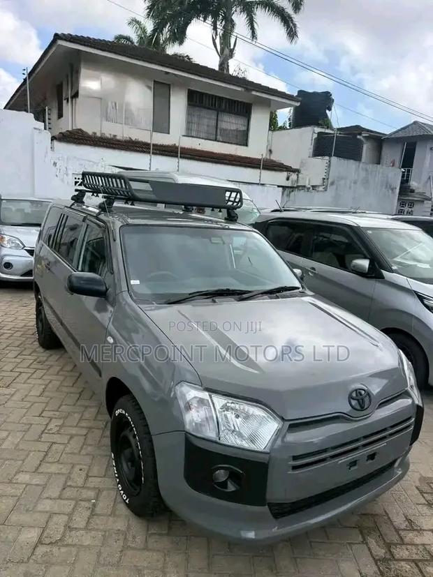 Toyota Probox 2020 Green