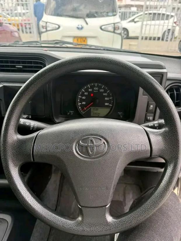 Toyota Probox 2020 Green