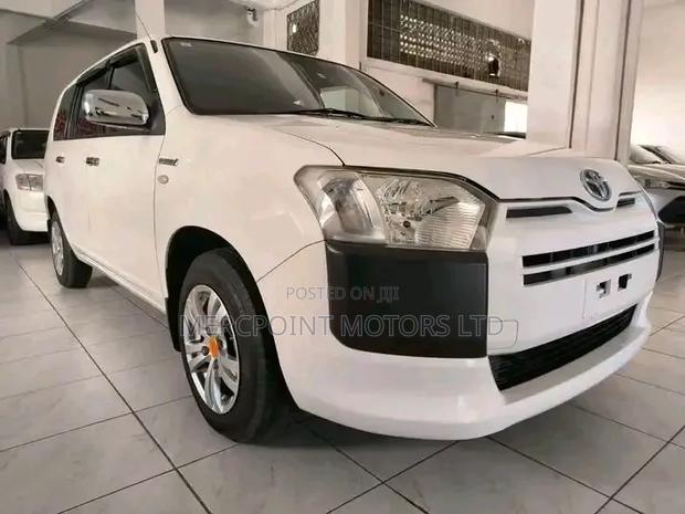 Toyota Probox 1.5 Hybrid GL 2020 White