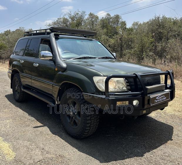 Toyota Land Cruiser 2006 Green
