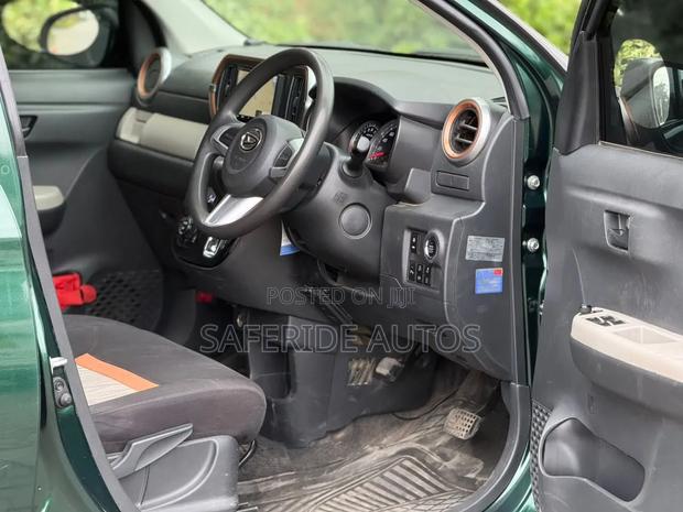Toyota Passo 1.0 FWD 2019 Green