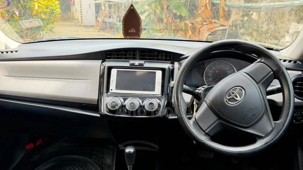 Toyota Axio 2012 Black