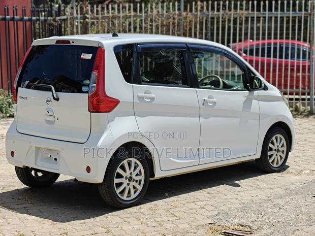 Nissan Dayz 2019 White