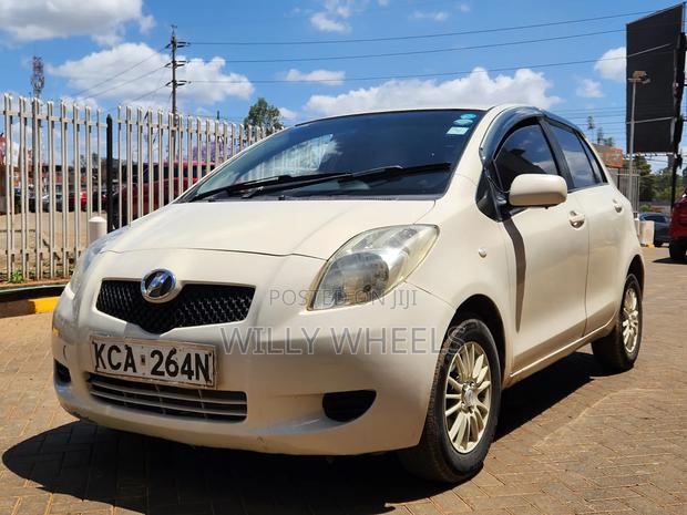 Toyota Vitz 1.3 FWD 5dr 2007 Brown