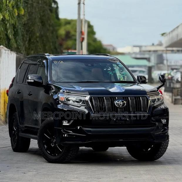 Toyota Land Cruiser Prado 2.7 2021 Black