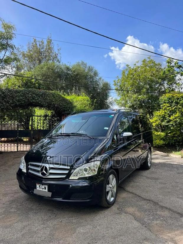Mercedes-Benz V-Class 2012 Black