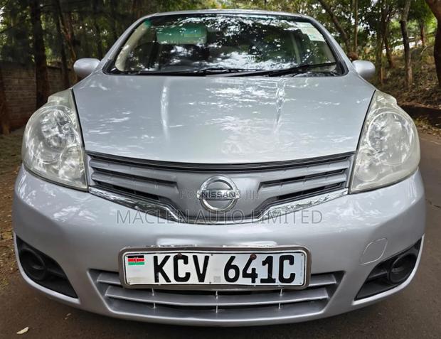 Nissan Note 2012 Silver