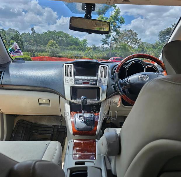 Toyota Harrier 2008