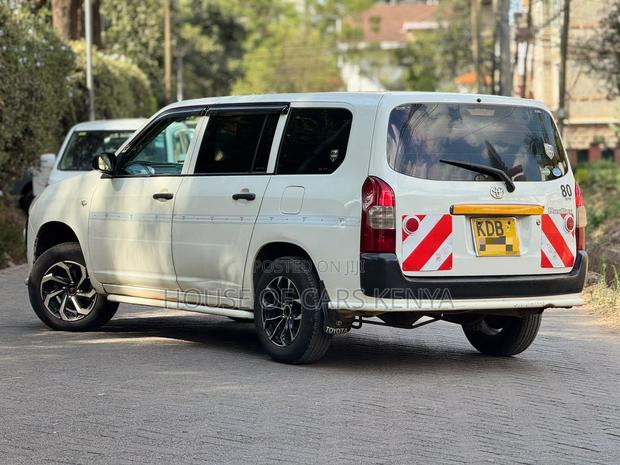 Toyota Probox 2013 White