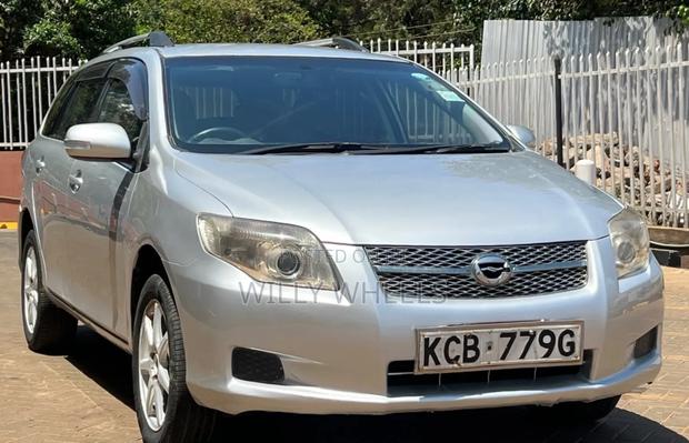 Toyota Corolla Fielder 1.8 Petrol FWD 2008 Silver
