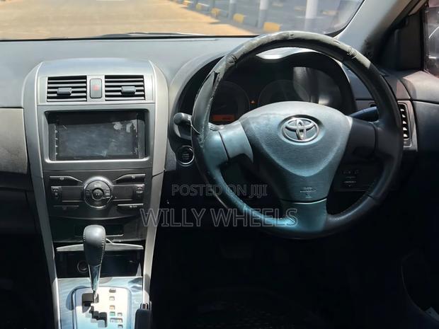 Toyota Corolla Fielder 1.8 Petrol FWD 2008 Silver