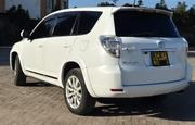 Toyota Vanguard 2010 White for sale
