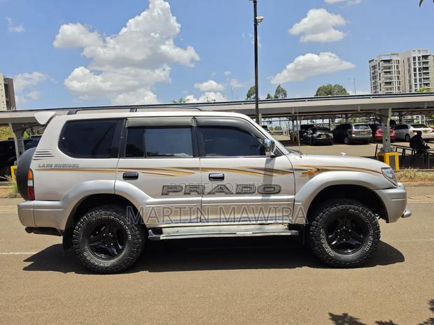 Toyota Land Cruiser Prado 1998 Gray