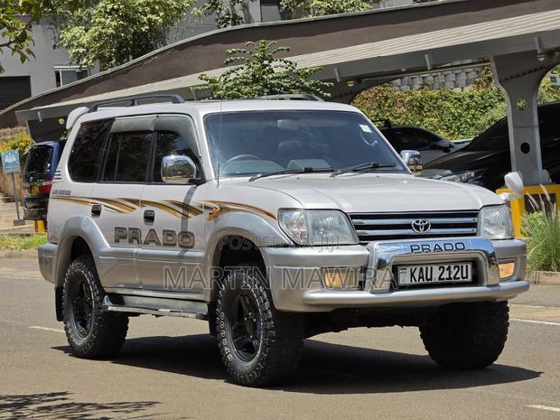 Toyota Land Cruiser Prado 1998 Gray