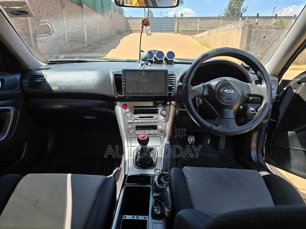 Subaru Legacy 2006 Silver