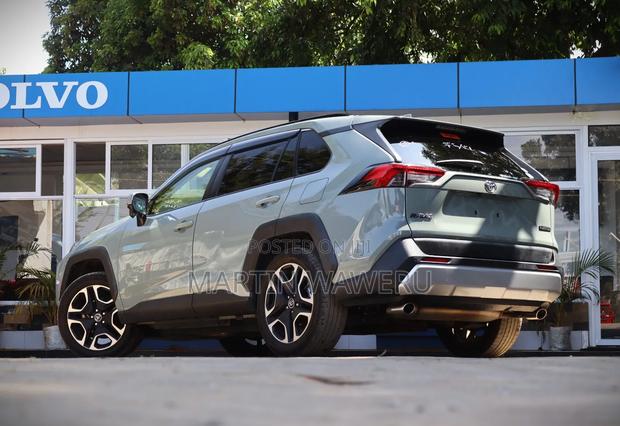 Toyota RAV4 Adventure 2019 Gray