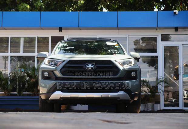 Toyota RAV4 Adventure 2019 Gray