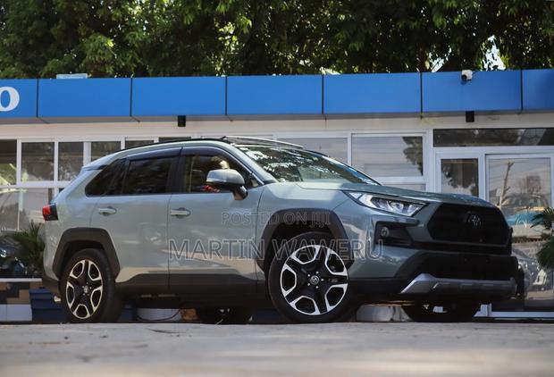 Toyota RAV4 Adventure 2019 Gray