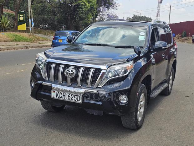 Toyota Land Cruiser Prado 2016 Black