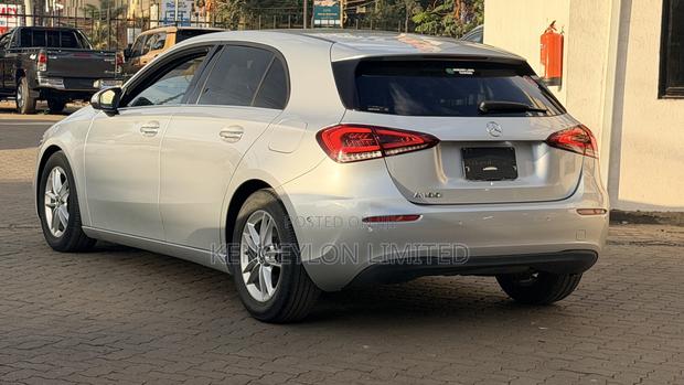 Mercedes-Benz A-Class 2019 Silver
