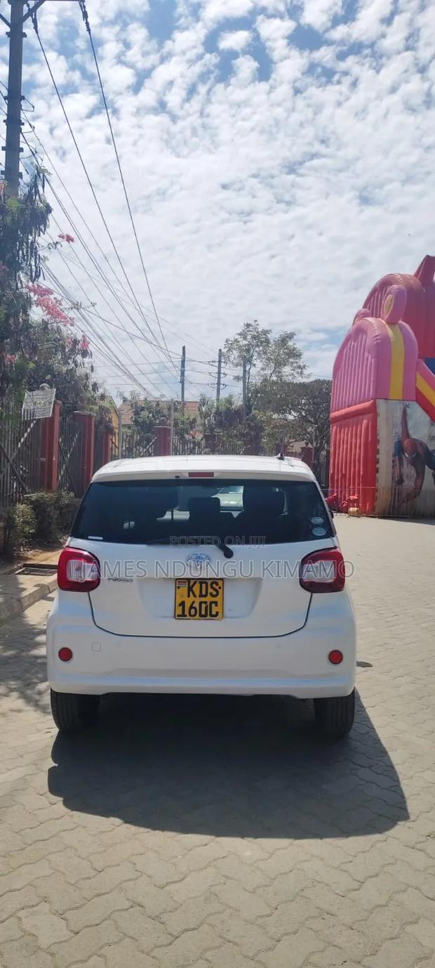 Toyota Passo 2012 Pearl