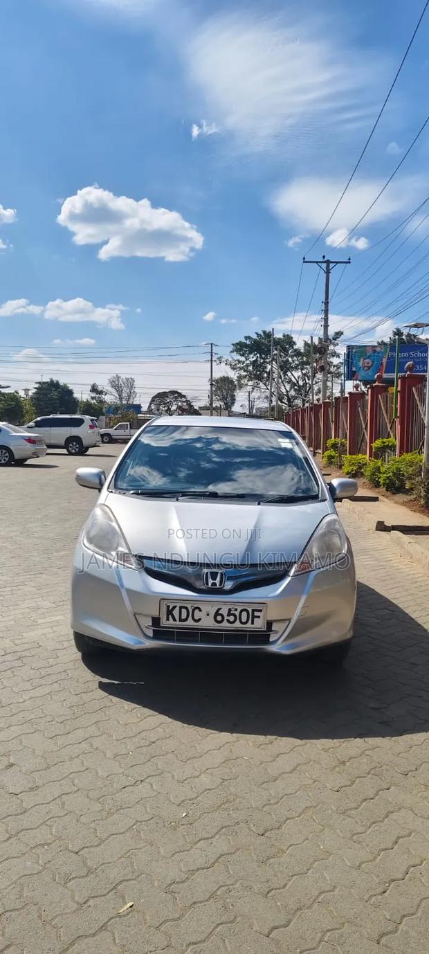 Honda Fit 2012 Silver