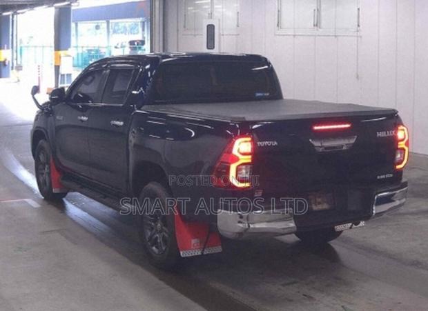 Toyota Hilux Revo Double Cab Deisel 2.4 AWD 2021 Blue
