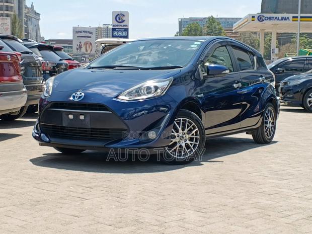 Toyota Aqua 2019 Blue