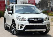Subaru Forester 2019 White for sale