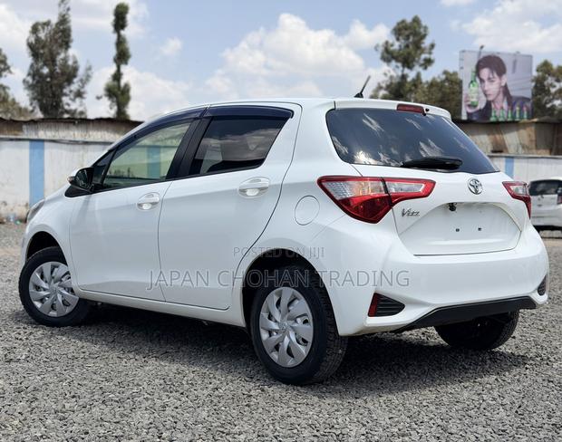 Toyota Vitz 1.3 FWD 5dr 2019 White