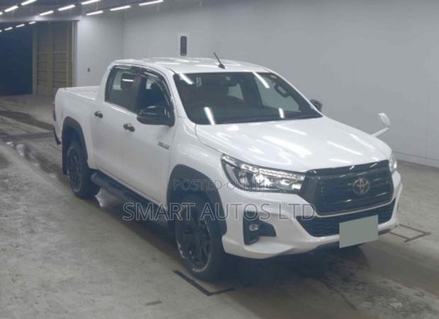 Toyota Hilux 2.4 Diesel 2020 Pearl