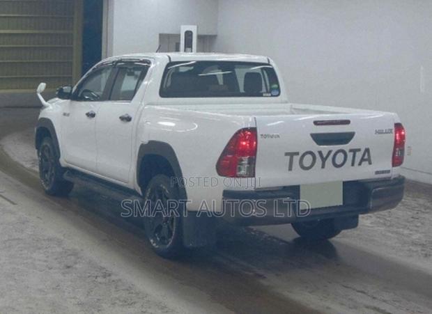 Toyota Hilux 2.4 Diesel 2020 Pearl