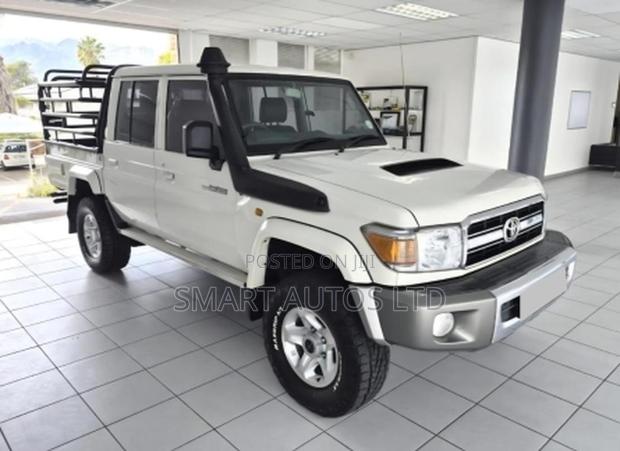 Toyota Land Cruiser 79 Series 2019 White