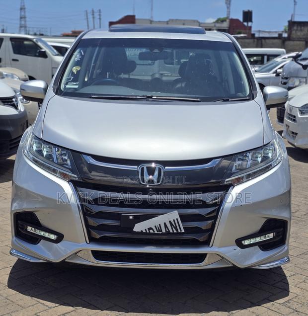 Honda Odyssey 2019 Silver