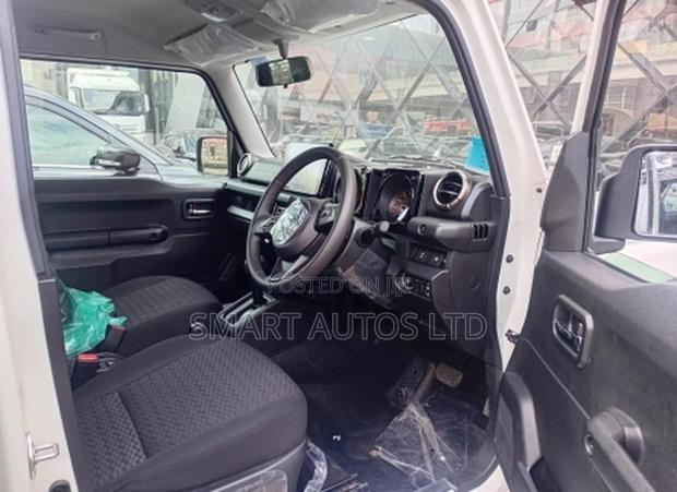 New Suzuki Jimny 2025 Pearl