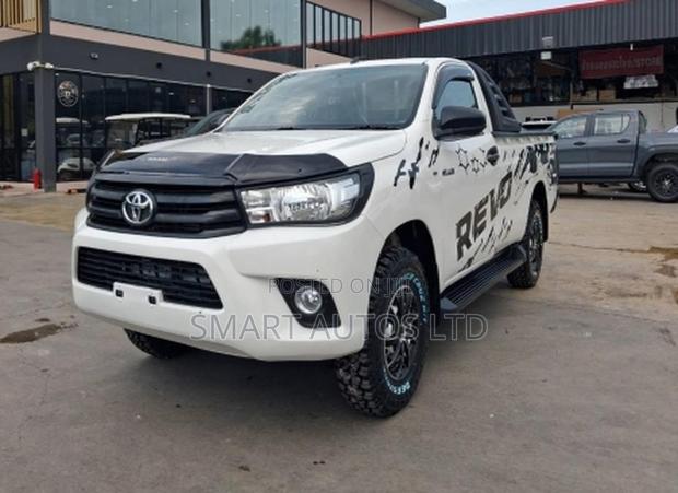 Toyota Hilux Revo Single Cab Deisel 2.4 RWD 2019 Pearl