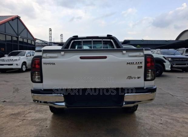 Toyota Hilux Revo Single Cab Deisel 2.4 RWD 2019 Pearl