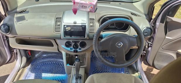 Nissan Note 1.4 2010 Purple