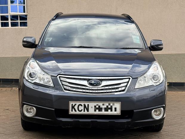Subaru Outback 2010 Gray